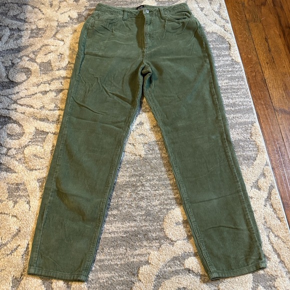 BDG Other - BDG Urban Outfitter Green Corduroy High Wide High‎ Rise Mom Pants Women 30x32